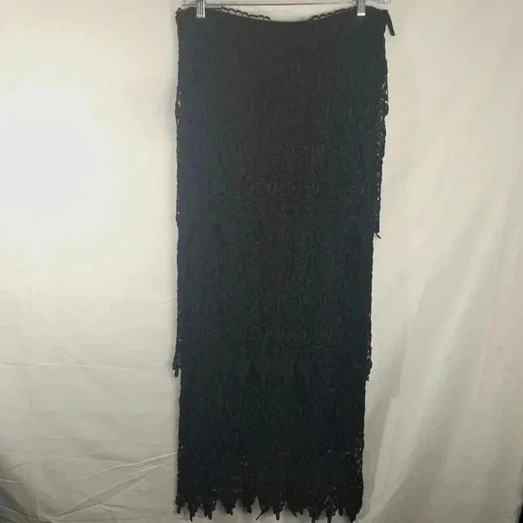 Women's  Black Layered Crochet Dark Romantic Croquette Whimsigoth Maxi Skirt XL - Picture 1 of 8